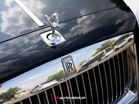 Used 2012 Rolls-Royce Ghost RWD image 7