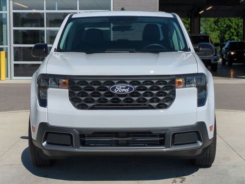 New 2025 Ford Maverick XLT w/ XLT Luxury Package image 9