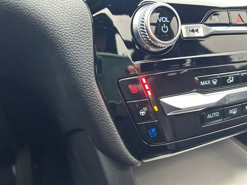 Used 2022 Ford Explorer ST w/ ST Street Pack image 36