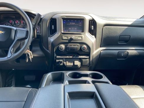 Used 2021 Chevrolet Silverado 2500 W/T image 10