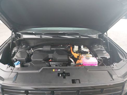 Certified 2026 Hyundai Santa Fe Limited AWD/4WD image 34
