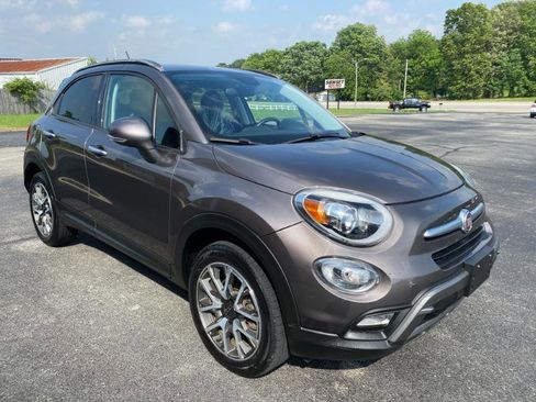 Used 2017 FIAT 500X Trekking image 4