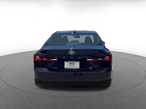 Used 2025 Toyota Camry LE FWD image 12