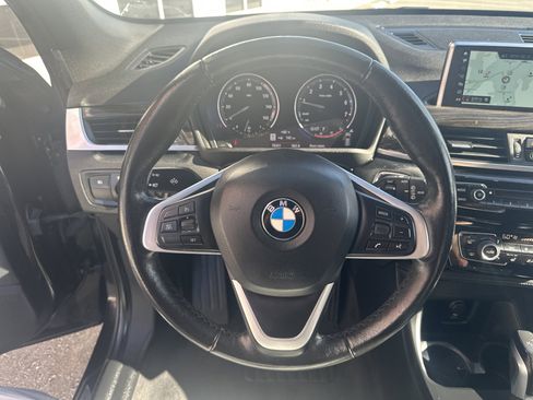 Used 2019 BMW X1 xDrive28i w/ Convenience Package AWD/4WD image 12