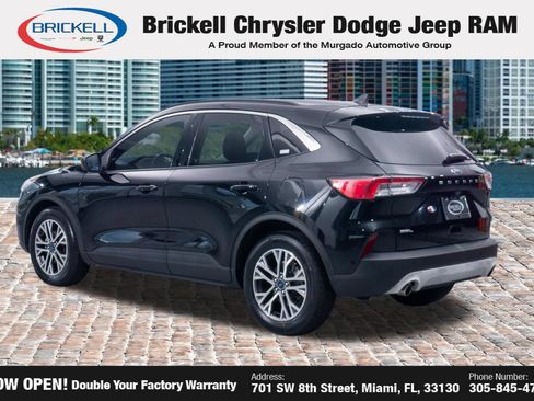 Used 2021 Ford Escape SEL w/ Technology Package FWD image 5