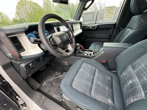 New 2026 Ford Bronco Heritage Edition AWD/4WD image 17