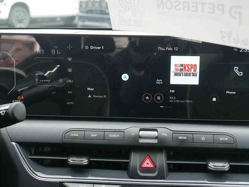 Used 2025 Kia K4 GT-Line image 6