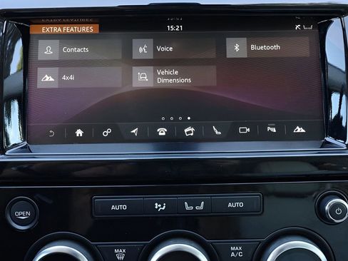 Used 2018 Land Rover Discovery HSE AWD/4WD image 31