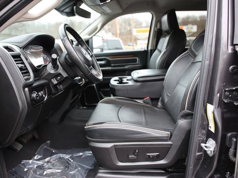 Used 2024 RAM 2500 Laramie w/ Safety Group image 19