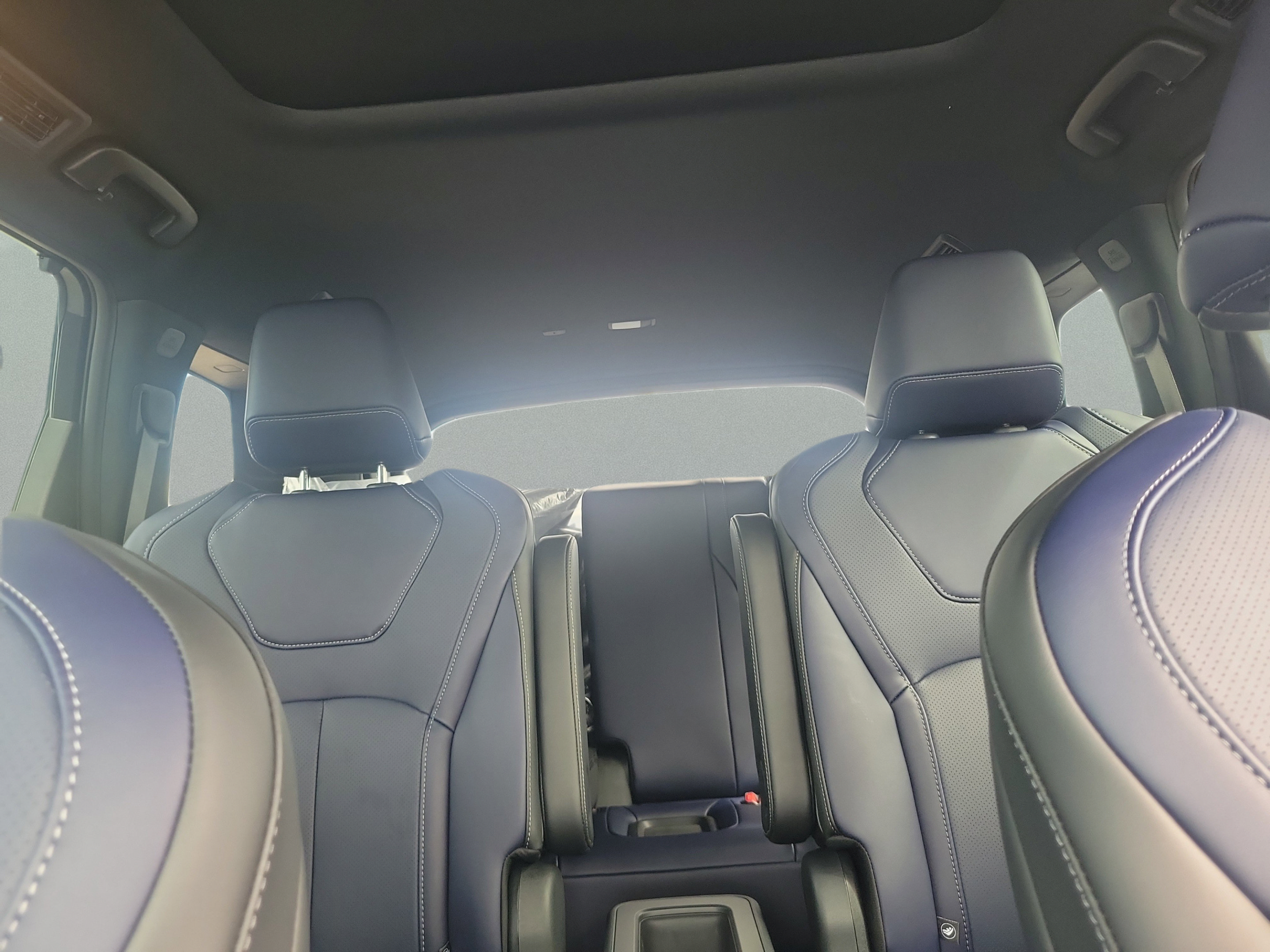 New 2026 INFINITI QX60 Sport w/ Dark Cargo Package AWD/4WD image 22