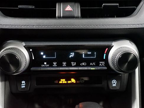 Certified 2025 Toyota RAV4 LE image 20