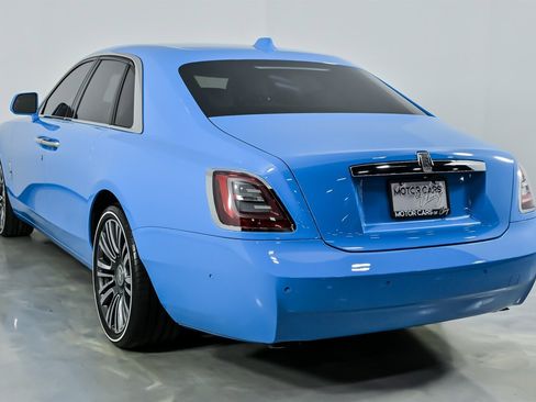 Used 2023 Rolls-Royce Ghost image 10