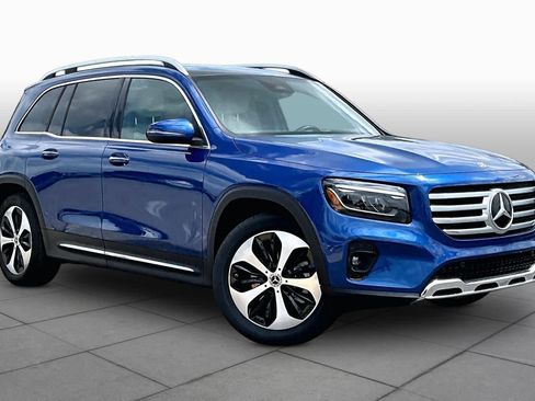Certified 2024 Mercedes-Benz GLB 250 image 3