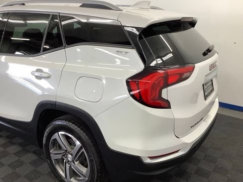 Used 2021 GMC Terrain SLT AWD/4WD image 4