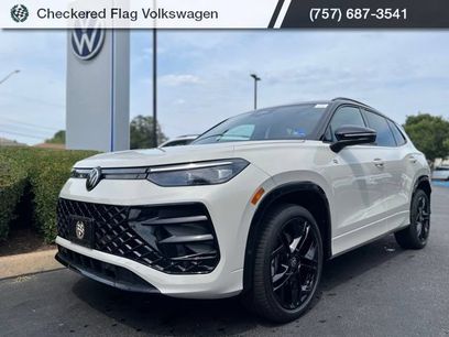New 2026 Volkswagen Tiguan SE R-Line
