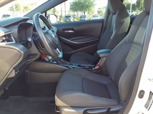 Used 2021 Toyota Corolla SE w/ Carpet Mat Package (TMS) image 19