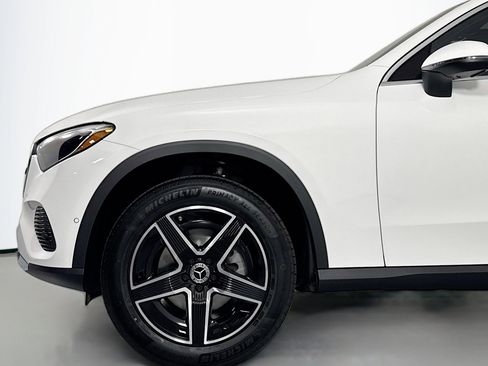 New 2026 Mercedes-Benz GLC 300 image 9
