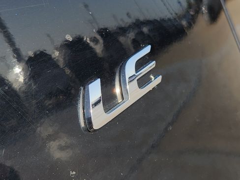 Used 2024 Toyota Corolla LE FWD image 13