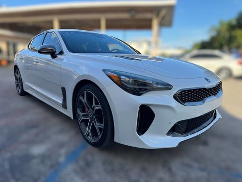 Used 2020 Kia Stinger GT image 12
