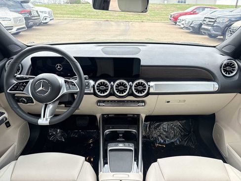 Certified 2026 Mercedes-Benz GLB 250 4MATIC image 14