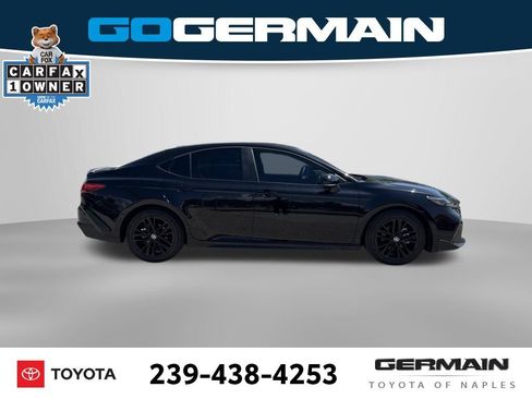 Used 2026 Toyota Camry SE FWD image 9
