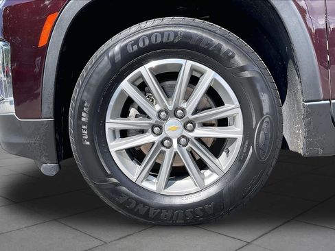 Used 2023 Chevrolet Traverse LT FWD image 10