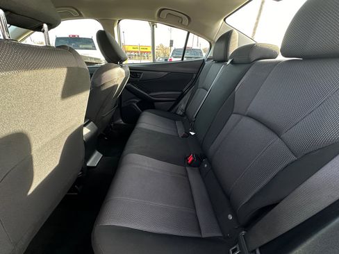 Used 2019 Subaru Impreza 2.0i image 8