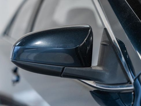 Used 2012 Toyota Camry LE image 9