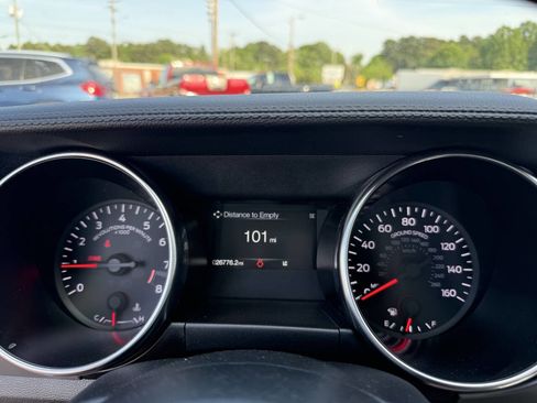 Used 2022 Ford Mustang GT w/ Equipment Group 301A image 13