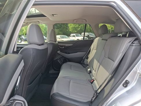 Used 2020 Subaru Outback Limited AWD/4WD image 10