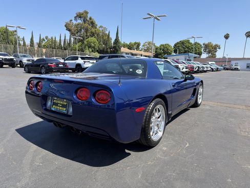 Used 2004 Chevrolet Corvette Z06 w/ Z06 Preferred Equipment Group RWD image 8