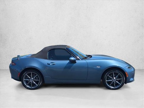 Used 2016 MAZDA MX-5 Miata Grand Touring RWD image 4