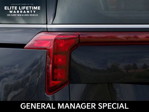 New 2026 Kia Carnival EX FWD image 12