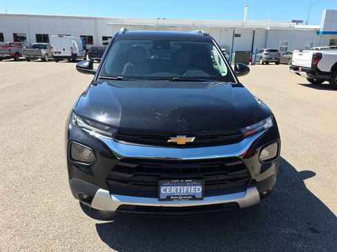 Certified 2023 Chevrolet TrailBlazer LT w/ Convenience Package AWD/4WD image 3