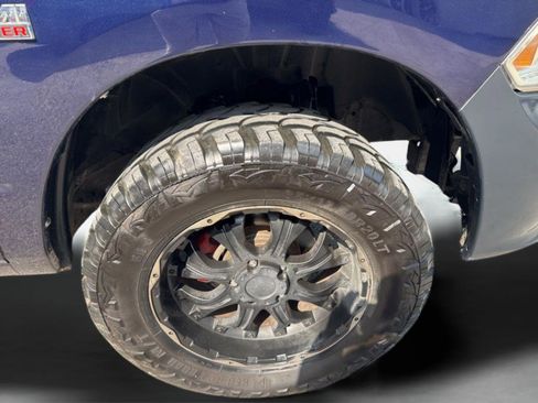 Used 2013 RAM 1500 Express image 25