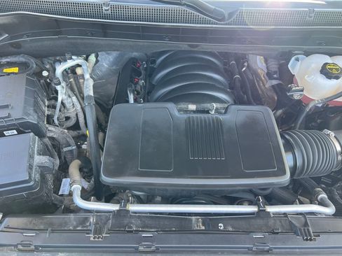 Used 2025 Chevrolet Suburban RST w/ Comfort Package AWD/4WD image 57