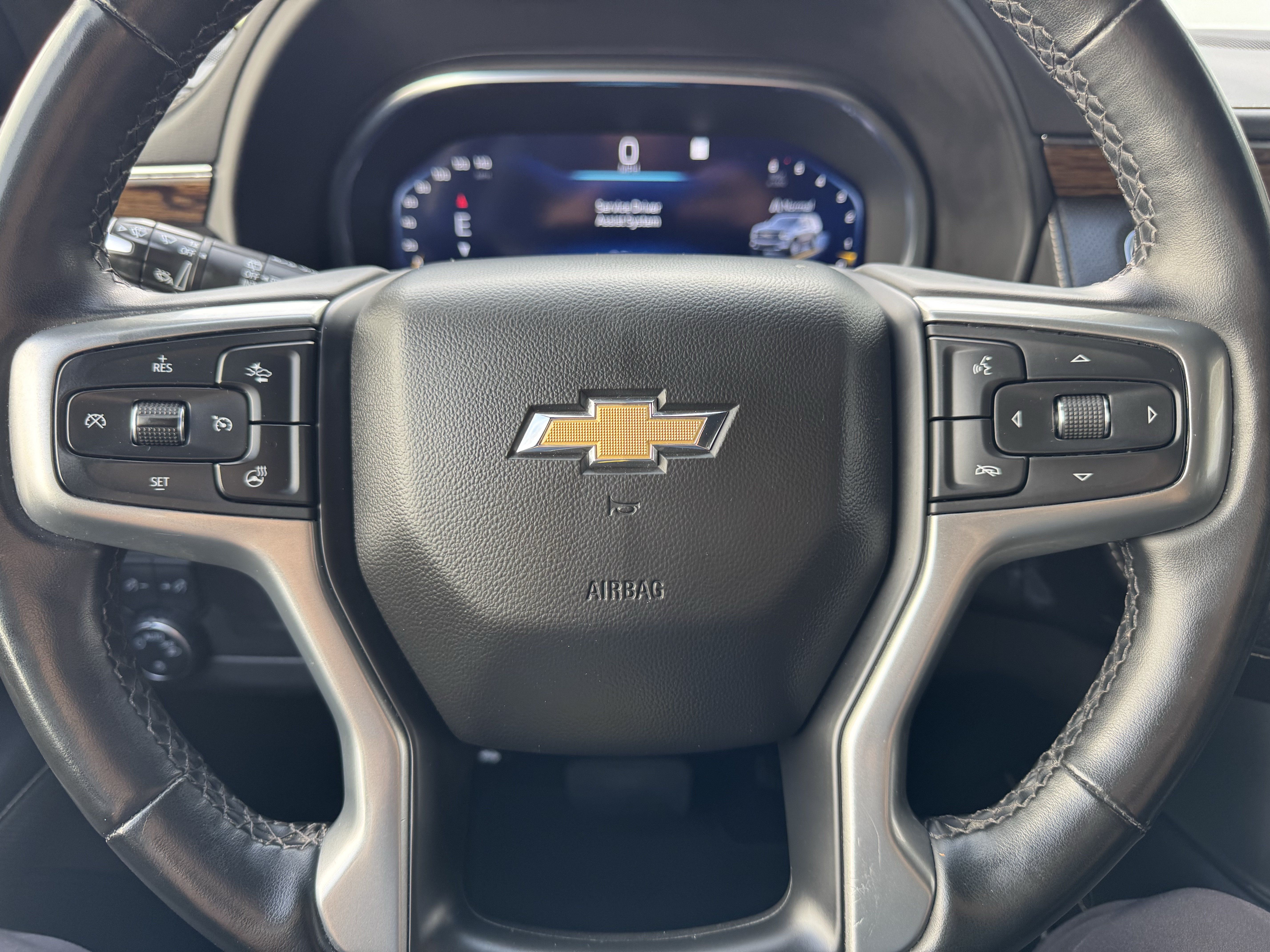 Certified 2023 Chevrolet Suburban Premier RWD image 34