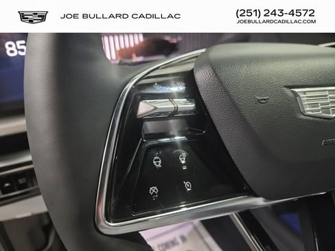 New 2026 Cadillac Lyriq Premium Luxury w/ LPO, Floor Liner Package image 14