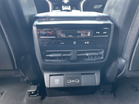 Used 2022 Acura MDX Type S AWD/4WD image 34