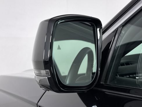 Used 2023 Jeep Grand Cherokee L Summit AWD/4WD image 29