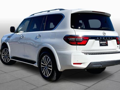 Certified 2024 Nissan Armada SL w/ Captain's Chairs Package image 10