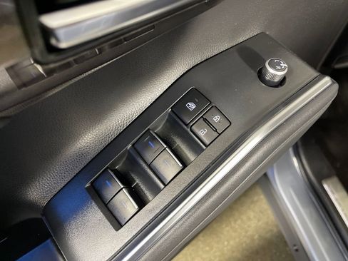 Certified 2022 Toyota Highlander Platinum image 16