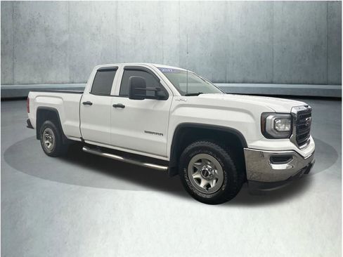 Used 2017 GMC Sierra 1500 4x4 Double Cab image 8