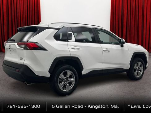 Certified 2023 Toyota RAV4 XLE AWD/4WD image 5