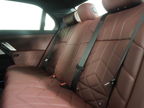 New 2026 BMW i7 eDrive50 w/ M Sport Package image 15