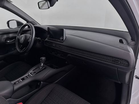 Certified 2023 Honda HR-V Sport image 27