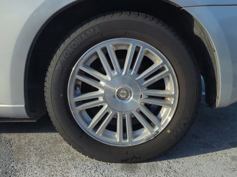 Used 2008 Chrysler Sebring Touring image 7