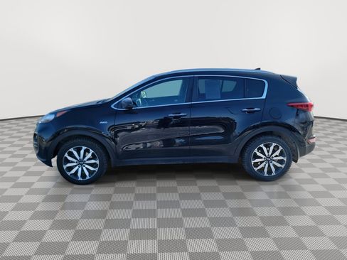 Used 2017 Kia Sportage EX image 5