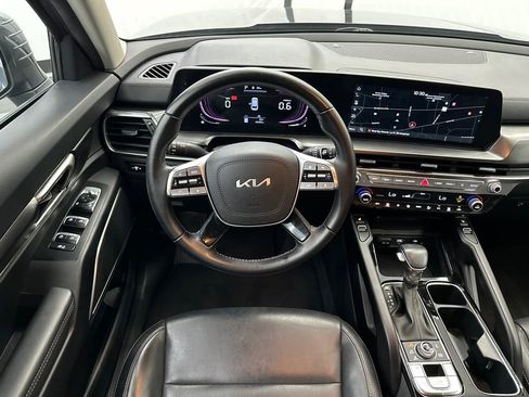 Used 2024 Kia Telluride S AWD/4WD image 23