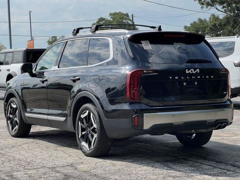 Used 2025 Kia Telluride S AWD/4WD image 4